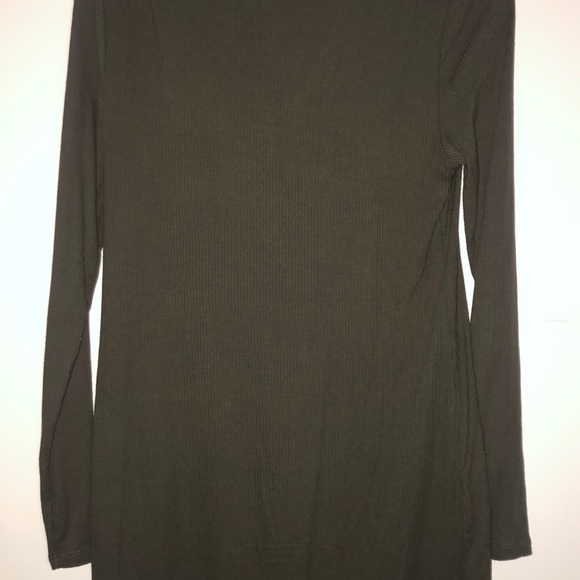 Forever 21 Front Cross Dress - Picture 3 of 3